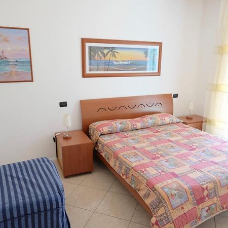 Liro Apartments Лидо ди Йезоло Екстериор снимка