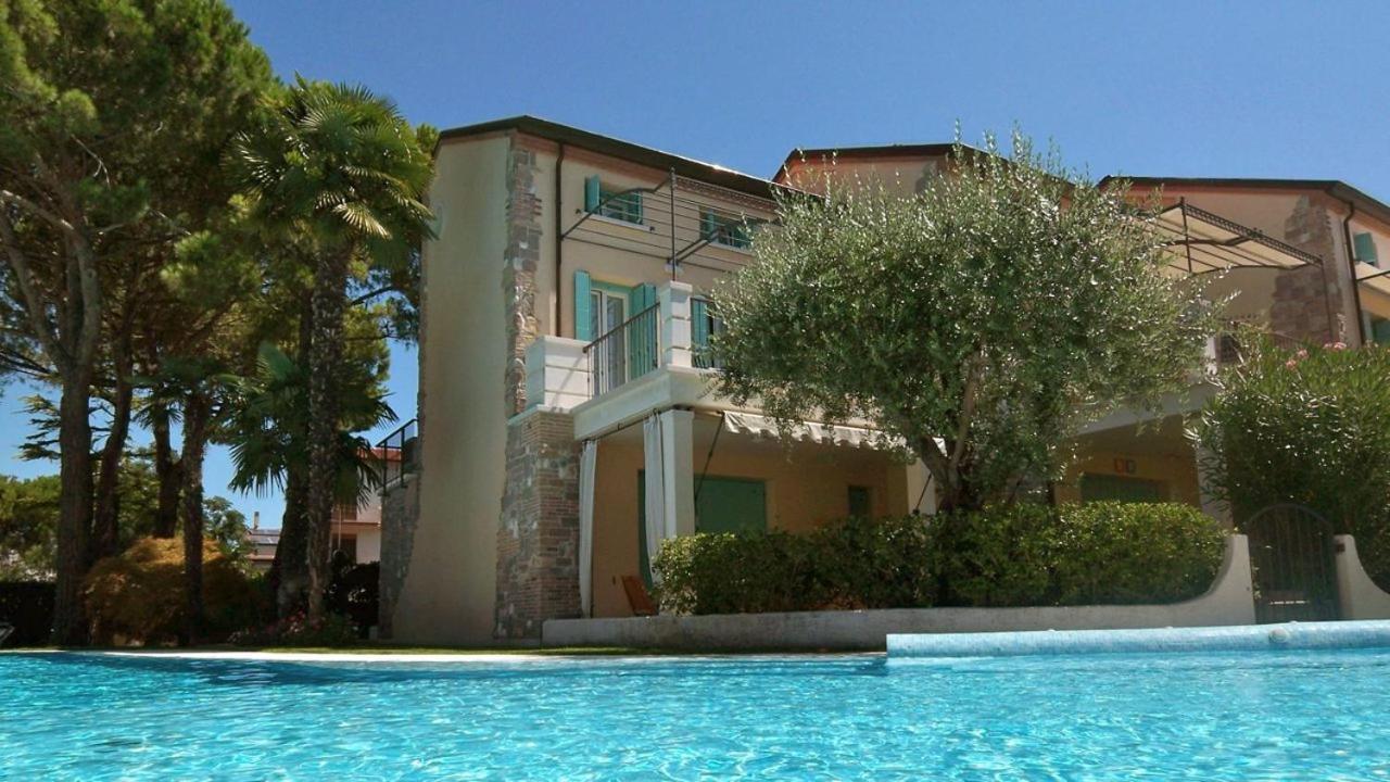 Liro Apartments Лидо ди Йезоло Екстериор снимка